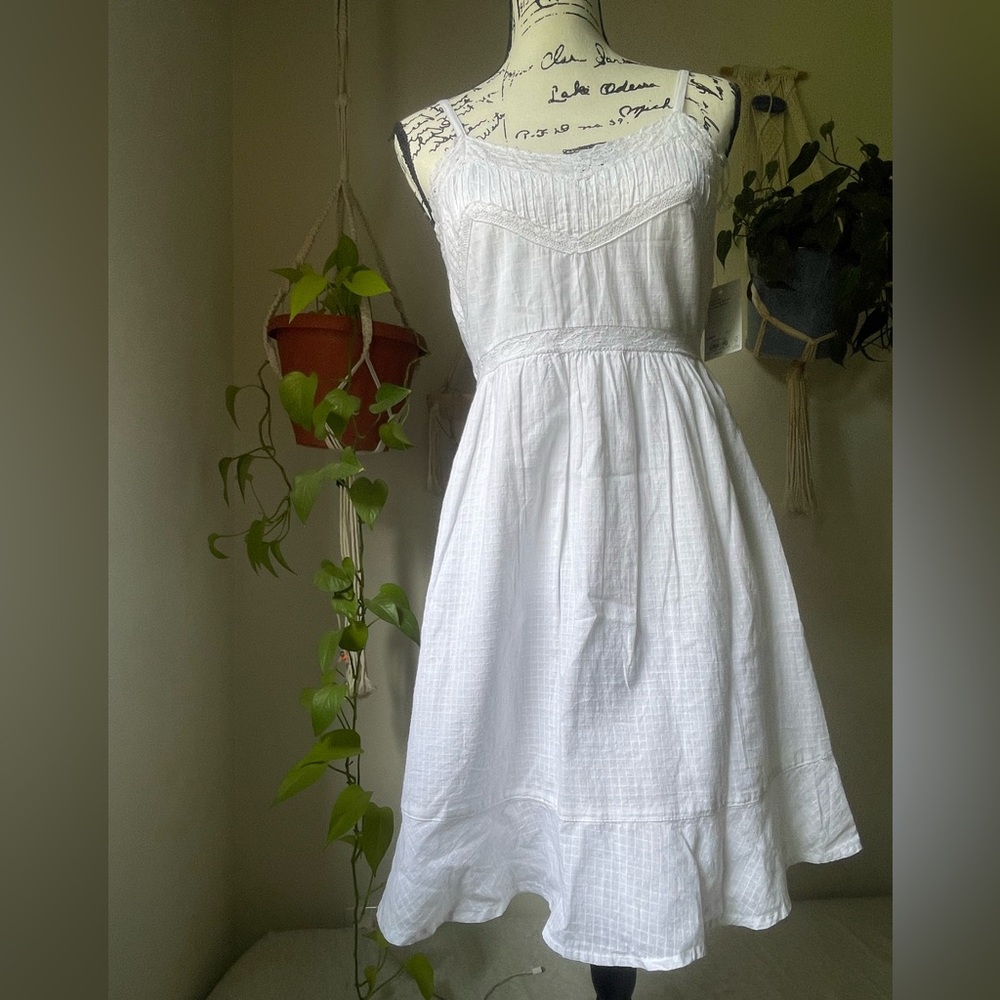 100% Cotton, White Prairie Midi Dress, Size M